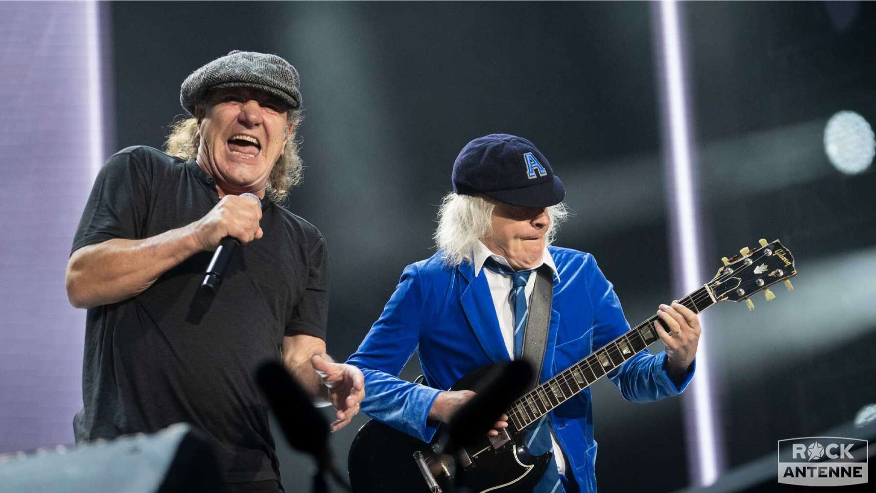 AC/DC