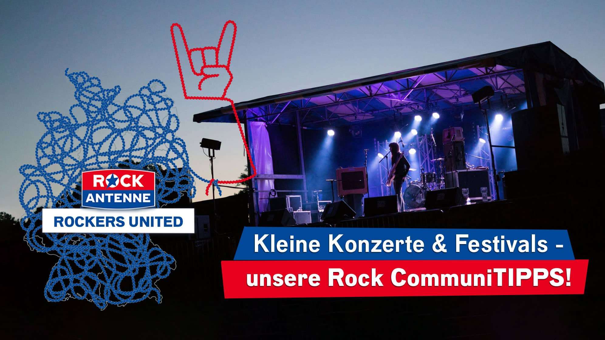 Kleine Konzertbühne im Abendlicht, dazu ein Umriss der Deutschlandkarte mit Pommesgabelsymbol und der Text: Kleine Konzerte und Festivals - unsere Rock CommuniTIPPS