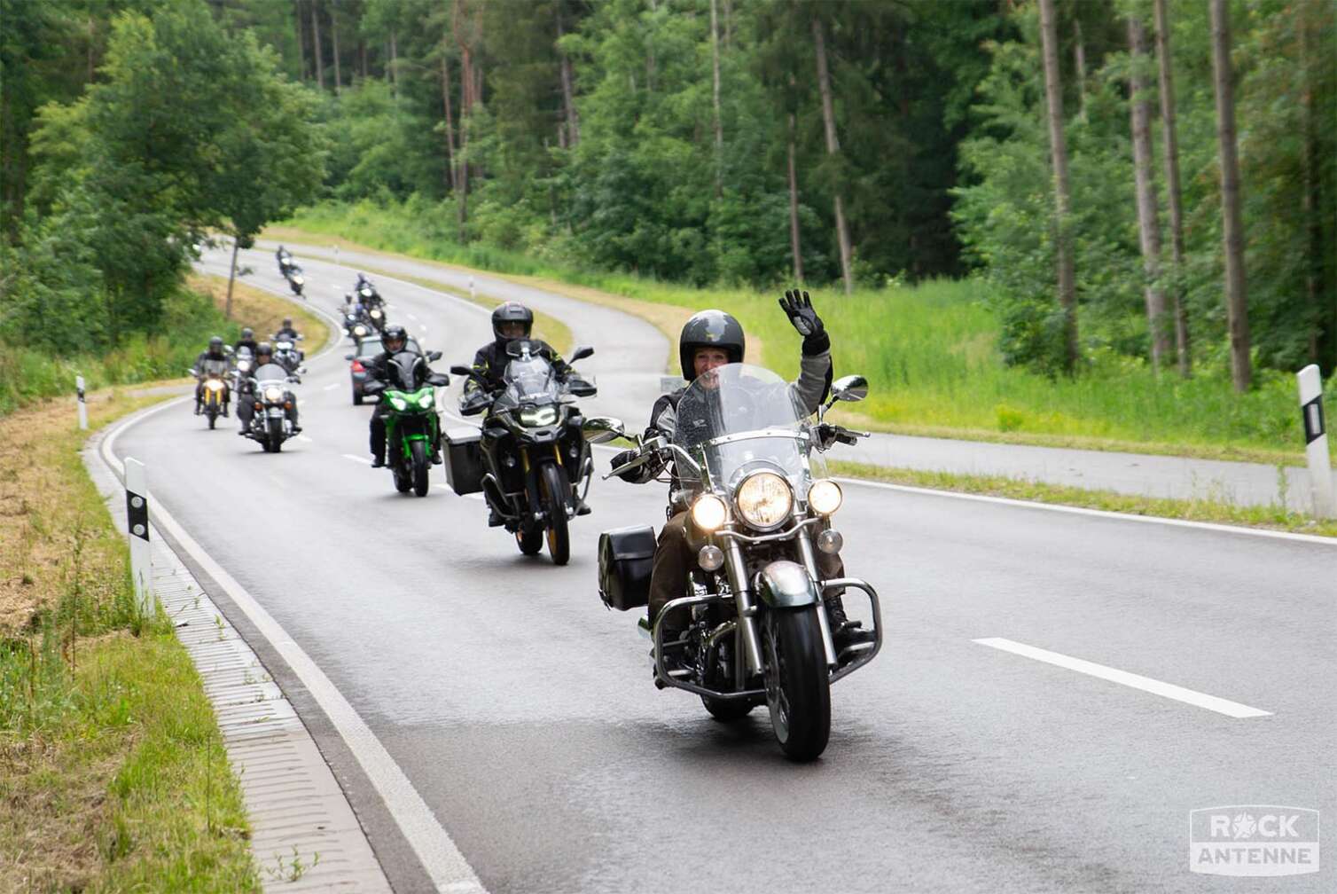 Foto von der ROCK ANTENNE Motorradtour 2024 - Eindrücke von den Motorrädern der Teilnehmer