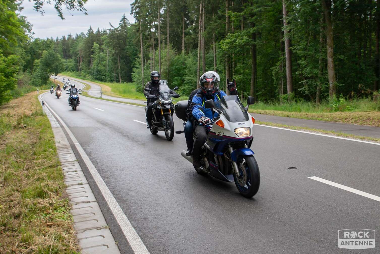 Foto von der ROCK ANTENNE Motorradtour 2024 - Eindrücke von den Motorrädern der Teilnehmer