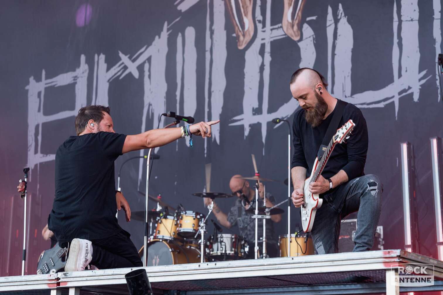 Foto der Band Emil Bulls bei ihrem Auftritt auf dem FULL REWIND Festival 2024