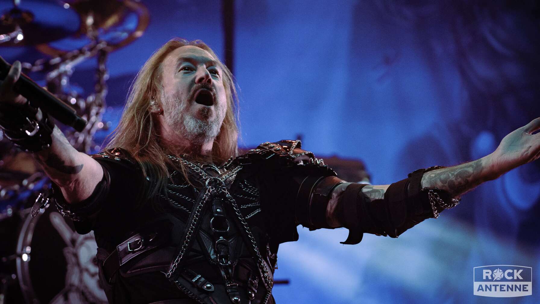 Hammerfall im Vorprogramm von Powerwolf am 18.10.2024 in München